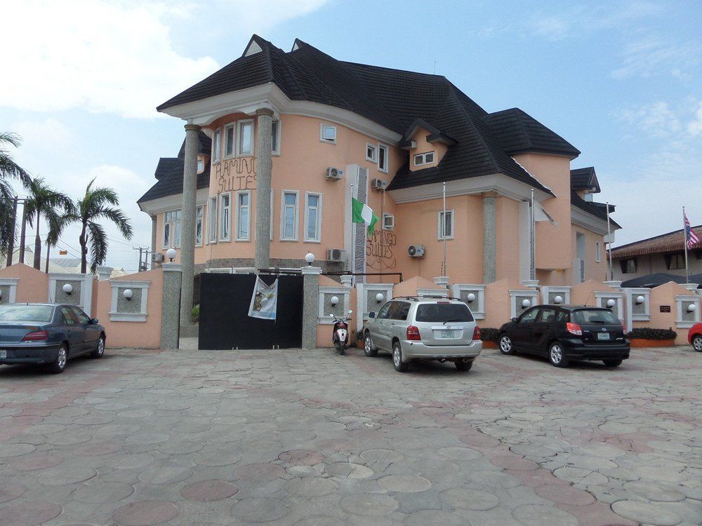 Flamingo Hotel Festac Town Extérieur photo