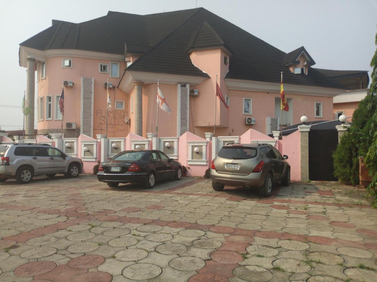 Flamingo Hotel Festac Town Extérieur photo